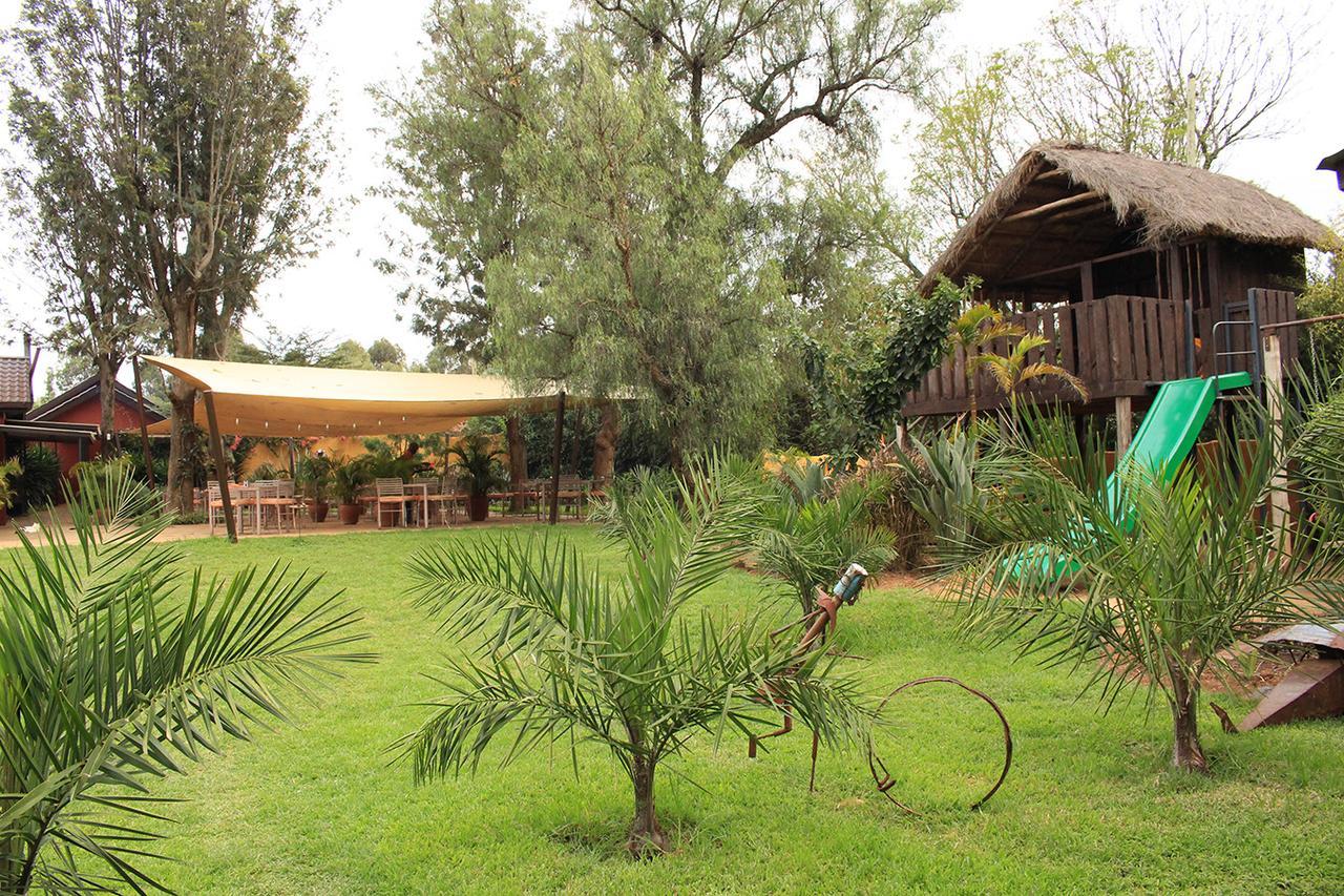 Hotel Le Rustique à Nanyuki Extérieur photo