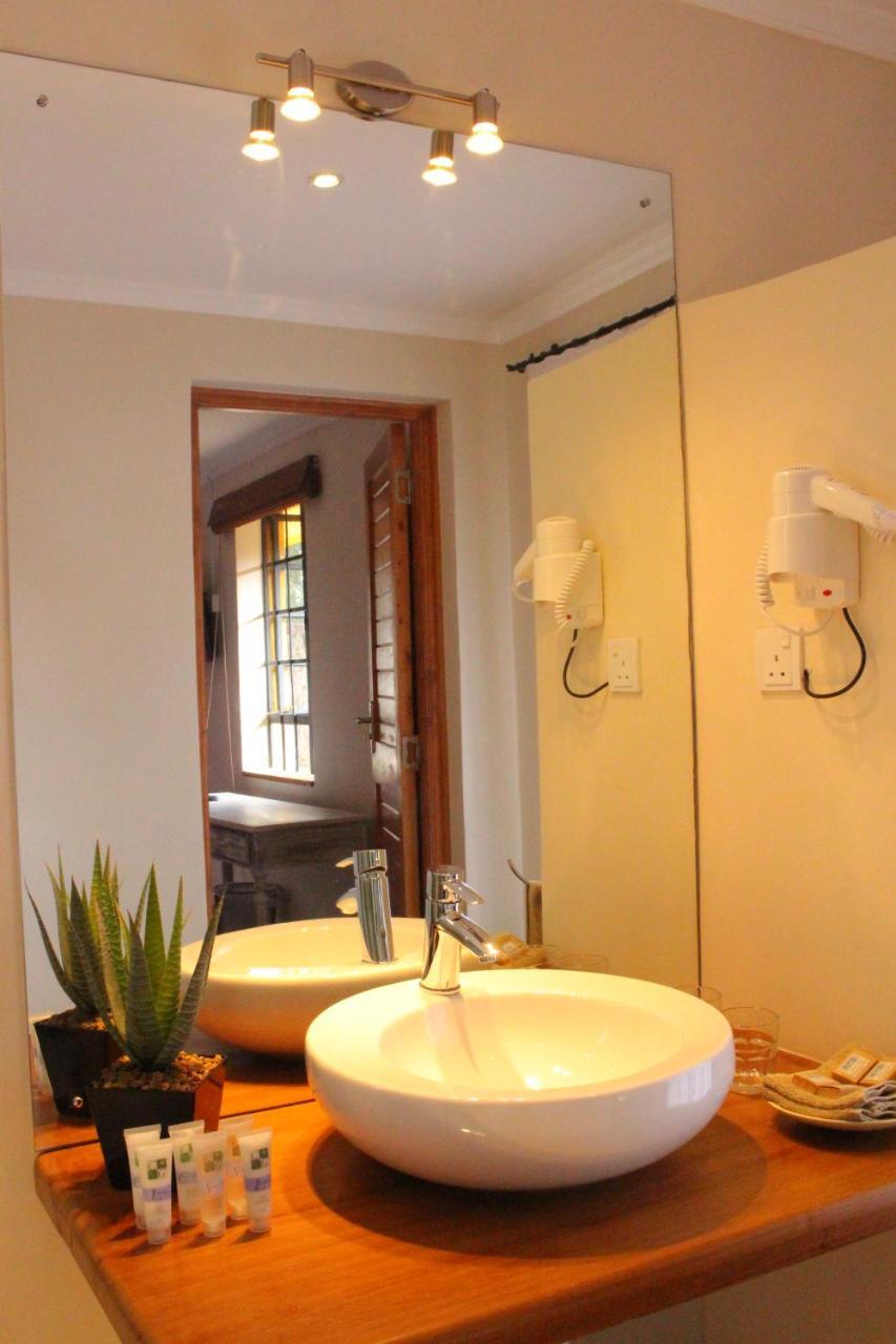 Hotel Le Rustique à Nanyuki Extérieur photo